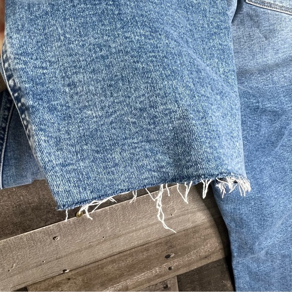 NWT a.n.a 20W Blue Straight Leg Jeans Classic Denim Velcro Closure - Picture 6 of 8